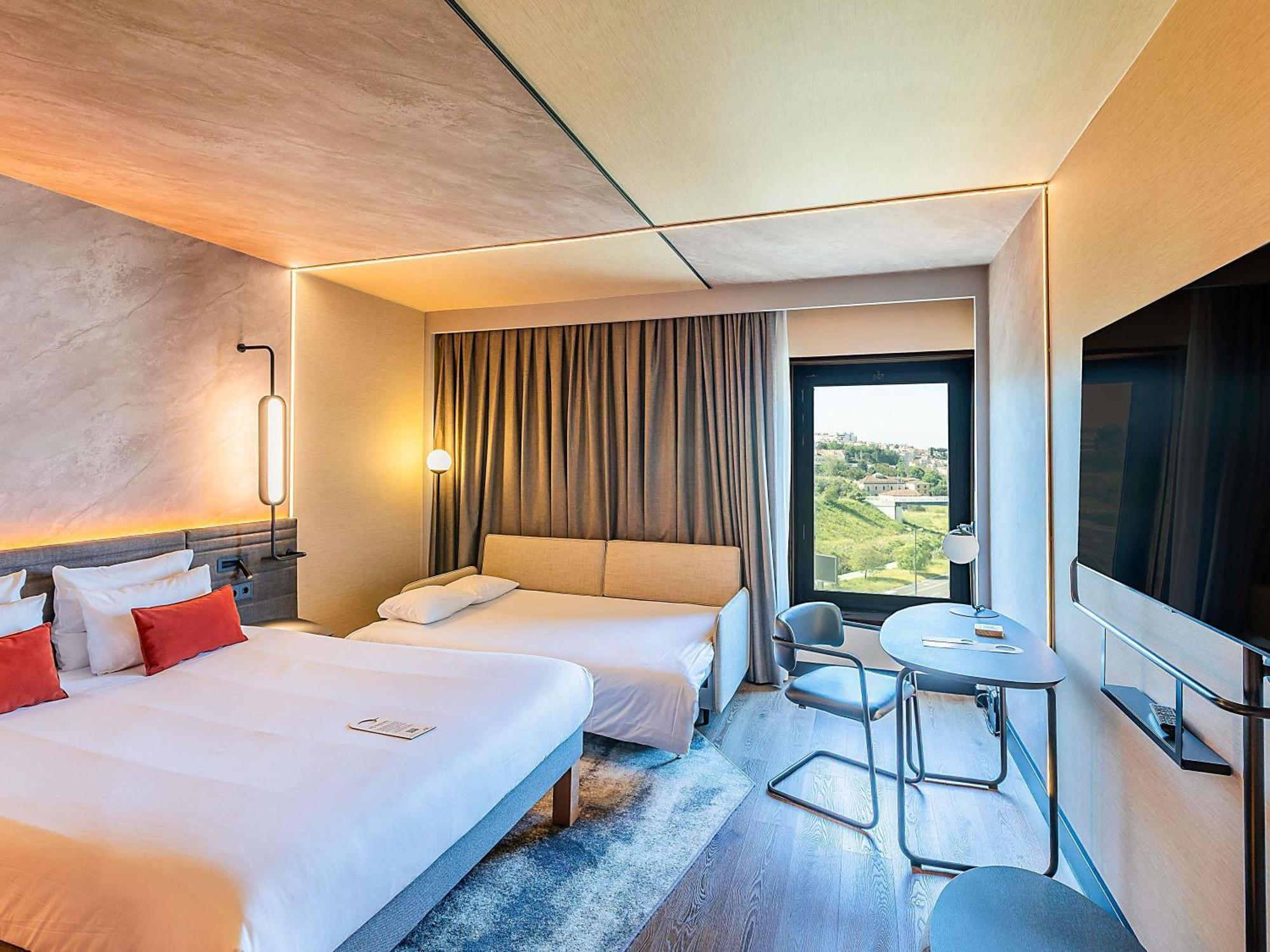 Novotel Lisboa Esterno foto